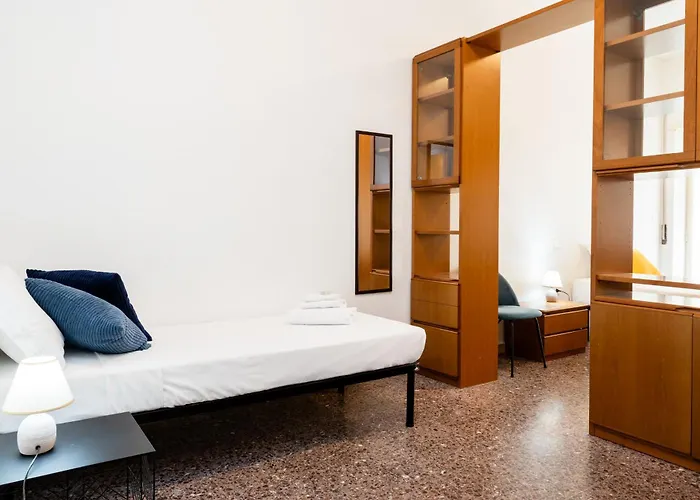 Vatican Giuliano's House * Rom